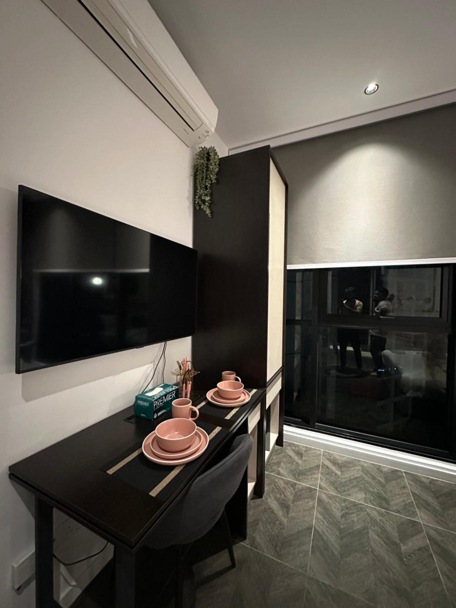 Skyline Homes By Scarletz Suites Klcc Kuala Lumpur Exterior foto